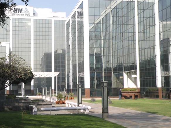 DLF Corporate Park, MG Road